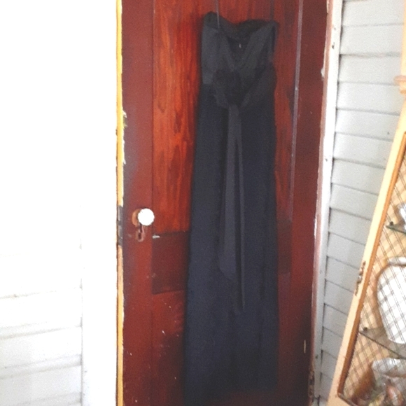 maxandcleo sz 2 satin bodice with rosettes on waist all the down stunning - Picture 8 of 9